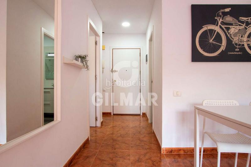 Foto 17618c23-724a-4e85-ab6b-5ade545ac89a. Apartament amb piscina a Los Cristianos Arona