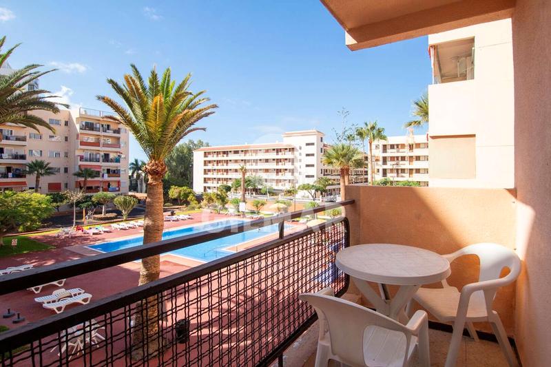 Foto 2dd41eae-9095-42cd-8f7e-d2dd0be00973. Apartament amb piscina a Los Cristianos Arona