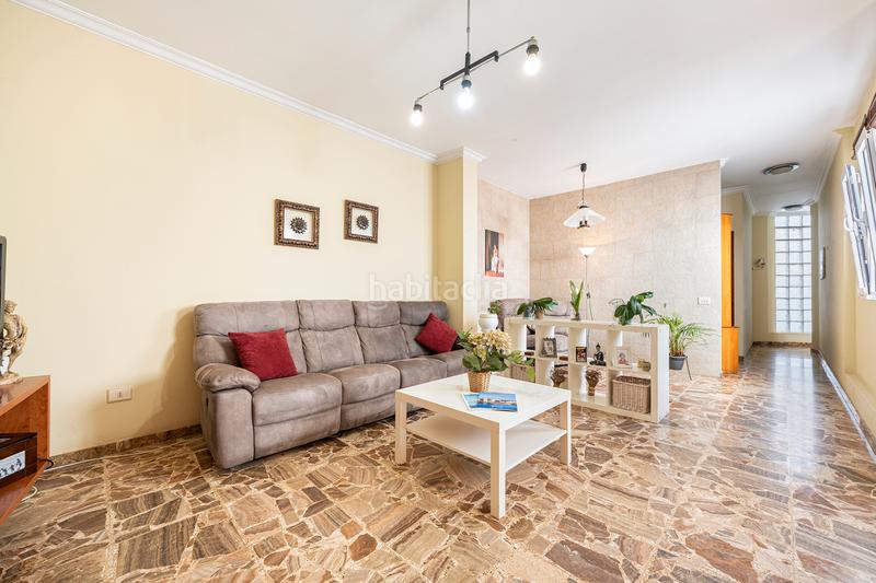 Foto 007b37d4-f3d8-4d08-9d14-0667007910d3. Casa a schiera con parcheggio in Isleta Palmas de Gran Canaria (Las)