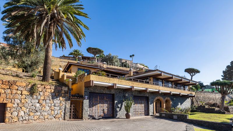 Foto f7c59ce0-459d-4664-8d2f-d794de0b4579. Xalet a paseo gonzález díaz 71 a Teror pueblo Teror