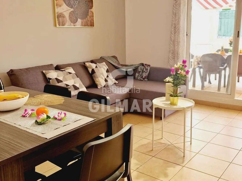 Foto b2d251ea-87c6-4c0d-be97-365ee2bd9e3f. Casa adossada amb aparcament piscina a Playa Fañabé Alto Adeje