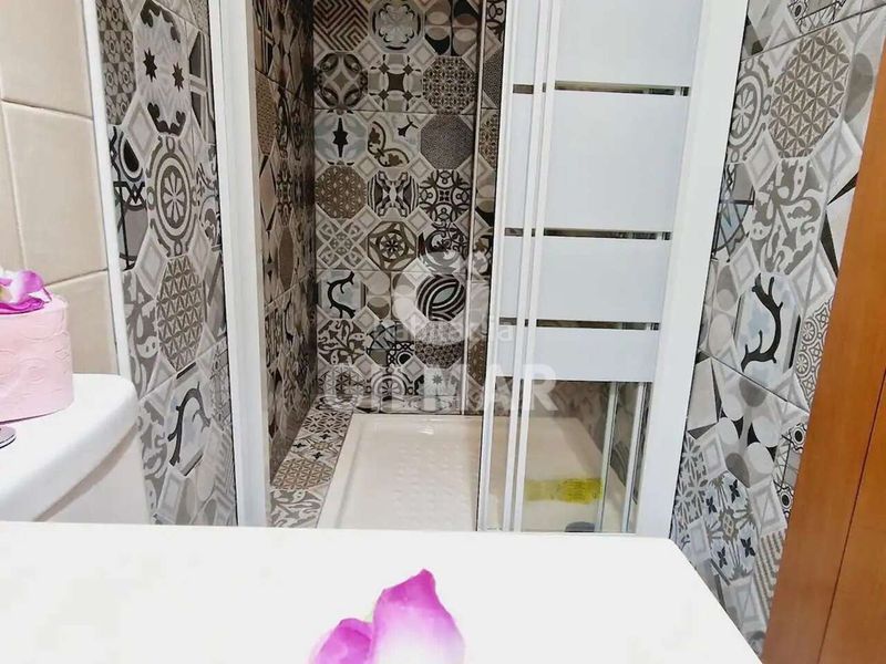 Foto f5f03eac-33af-4cf2-9bd8-bc4ff2d2aff0. Casa adossada amb aparcament piscina a Playa Fañabé Alto Adeje