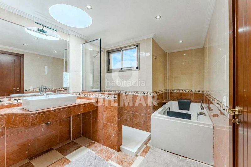 Foto 0373392d-0e96-4687-8e89-058c5450be41. Casa adossada amb piscina a Los Abrigos Granadilla de Abona