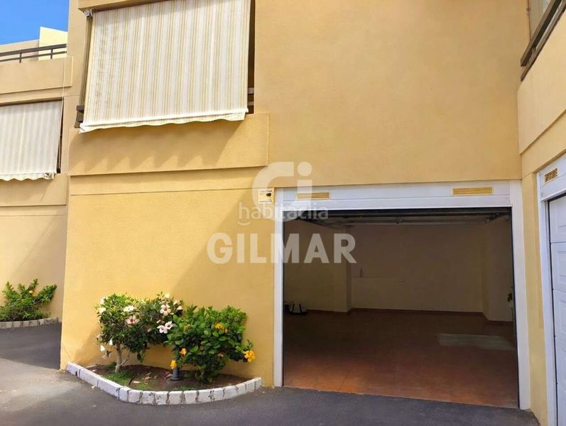 Foto a84724b6-46a2-4fea-9880-3f149f6cb6bf. Casa adossada amb piscina a Los Abrigos Granadilla de Abona