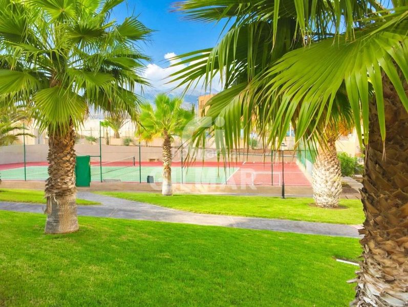 Foto d8f2e174-2515-4bd6-858c-78153dff2712. Casa adossada amb piscina a Los Abrigos Granadilla de Abona