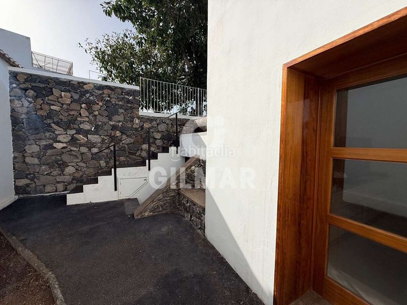 Foto ea93a6f0-017f-4d83-8330-92aa701f8225. Xalet a Guía de Isora interior Guía de Isora