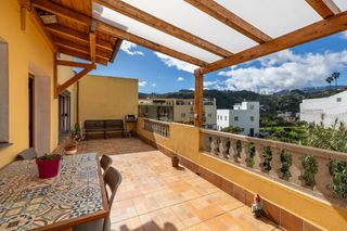 Semi detached house in Camino del borbullon 3