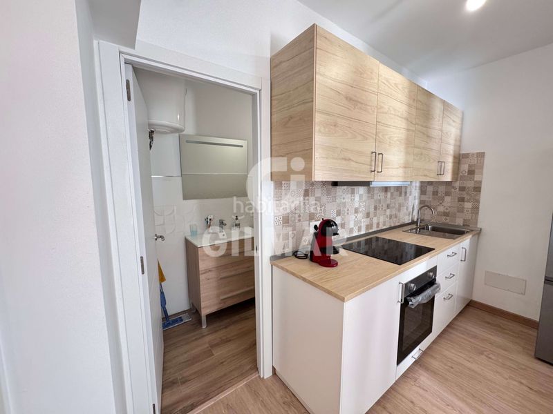 Foto 0a99c3f0-1e40-4d45-a0ba-21d51767c867. Dúplex amb piscina a Costa del Silencio Arona