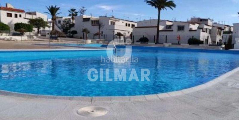 Foto 9c92c96d-b605-4c51-9cdf-e543a907401e. Dúplex amb piscina a Costa del Silencio Arona