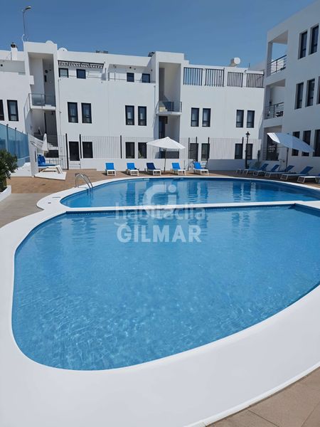 Foto 4c6f2cec-ab55-480a-92d2-5680688dd74f. Pis amb piscina a Los Cristianos Arona
