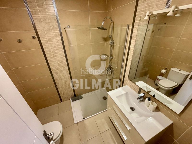 Foto 8b4a10a0-0d93-40dc-a79e-ee87d2dd0131. Dúplex a calle helsinki 24 a Playa del Duque Adeje