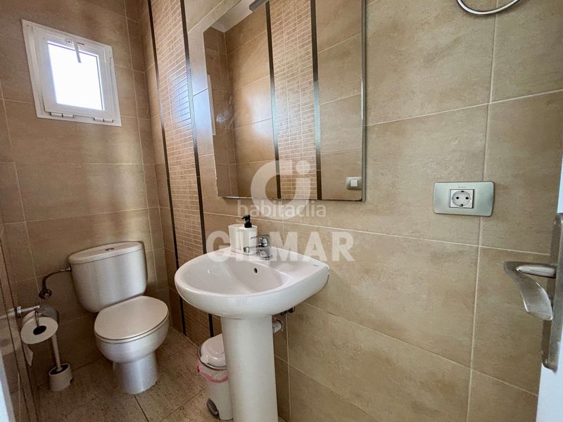 Foto dad94a5d-6cac-4392-a4d8-21519035442d. Dúplex a calle helsinki 24 a Playa del Duque Adeje