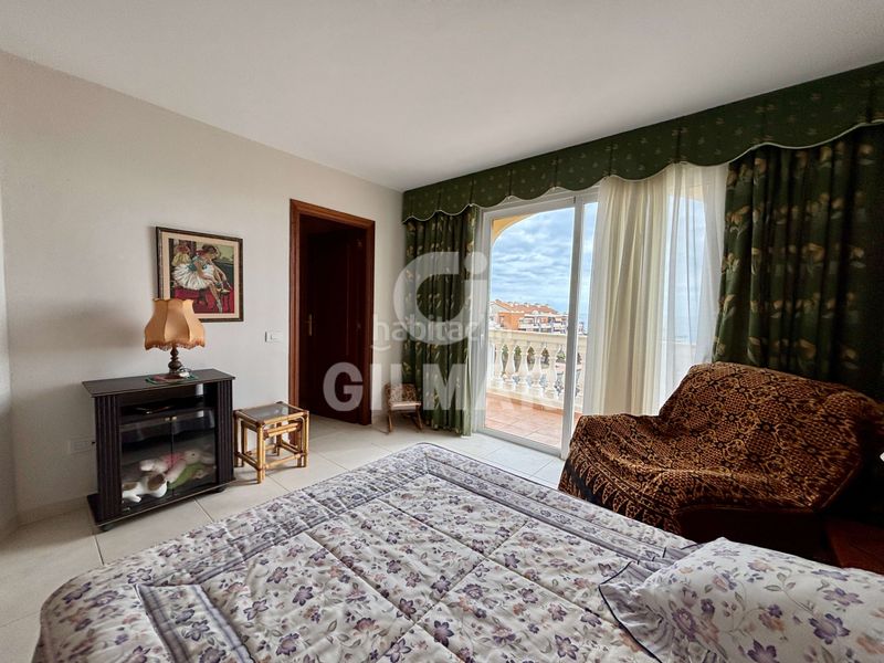 Foto d7ba472f-3621-4b37-9549-27398dd80060. Pis a calle falúa 7 a Los Cristianos Arona