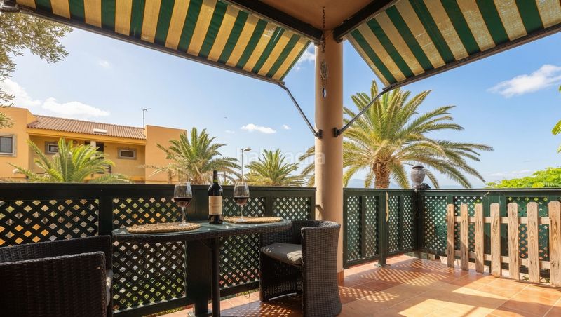 Foto f58b8018-a939-4e9b-aa45-e84c590aa45d. Dúplex a calle estrella polar 2 a Playa del Hombre - Taliarte - Salinetas Telde