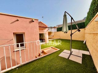 Casa pareada en Playa Fañabé Alto. Chalet pareado en costa adeje