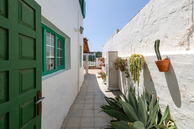 Foto 191c48e8-4541-4f0d-97f8-0d71f2a6e608. Casa en calle torriani 17 en La Garita - Marpequeña Telde