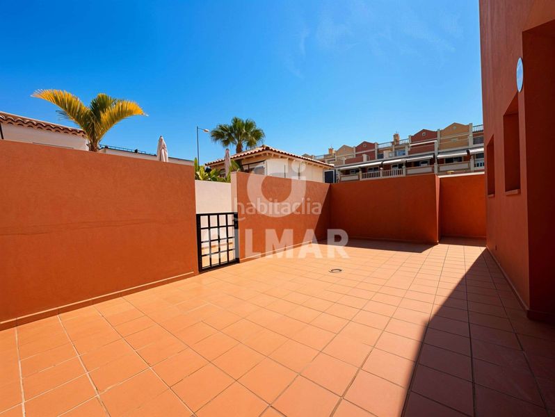 Foto 522c9957-928d-4764-af58-f9f2180e447a. Xalet amb aparcament piscina a Palm - Mar Arona