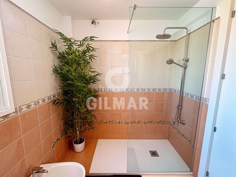 Foto b21a4827-39b0-41d8-b626-c6567f0047ec. Xalet amb aparcament piscina a Palm - Mar Arona