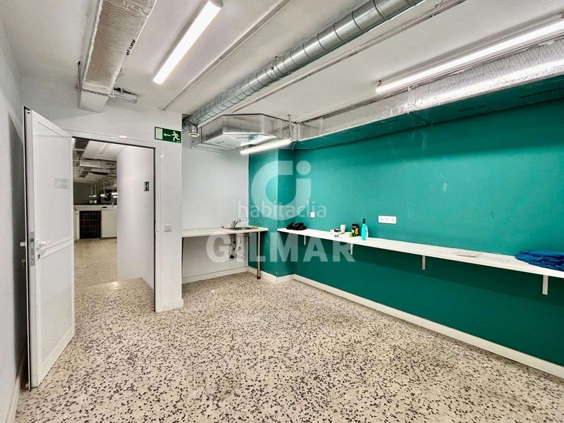 Foto bf3bc99e-5a6c-4485-b8e4-16ae367e75cd. Local comercial a Duggi - Rambla - Los Hoteles Santa Cruz de Tenerife