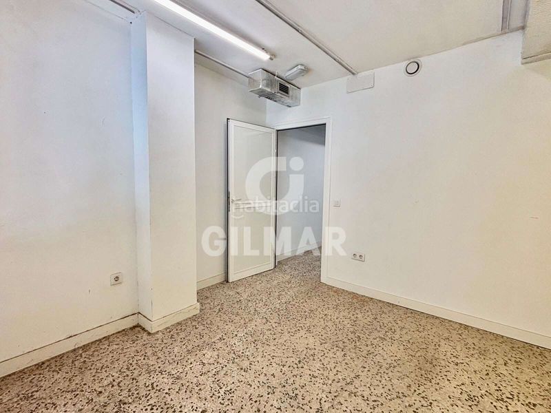 Foto f4869ea3-de51-4e7f-830f-0c68ff725b7b. Local comercial a Duggi - Rambla - Los Hoteles Santa Cruz de Tenerife