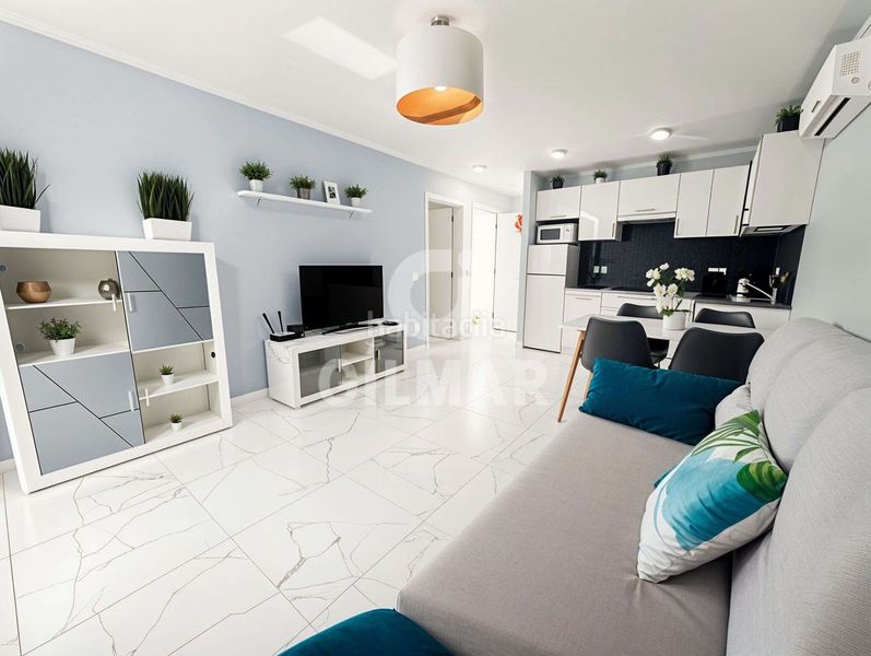 Foto 49d79351-2e3d-4dc6-9fb2-0f0b020e5501. Apartament a Playa de las Américas Adeje