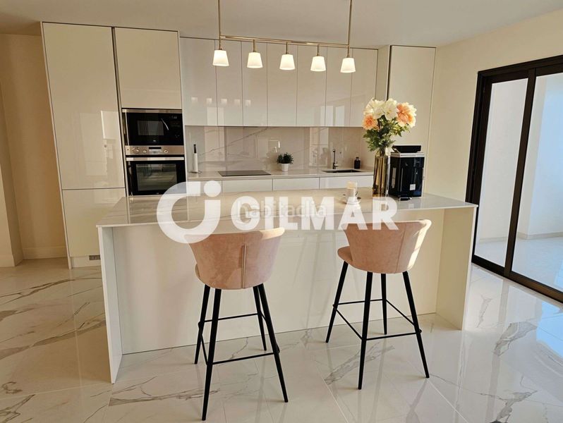 Foto 4f3f1463-e9f8-43f3-b7fb-d44b911773f8. Lloguer dúplex a calle alemania 4 a San Eugenio Alto Adeje