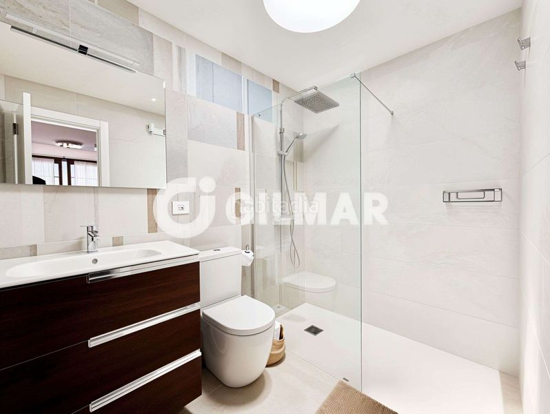 Foto 26e5128d-4668-451f-91fb-71c8cf47b3bd. Casa a schiera in avenida austria 1c in San Eugenio Alto Adeje