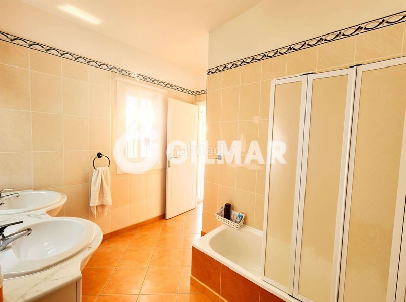 Foto 195d0b2b-92a1-4808-91f3-8d798af2a2c3. Xalet a Los Cristianos Arona