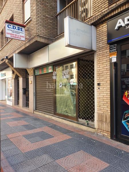 Foto 2a38dbaa-1ec0-44c3-bd7d-499bf0d052ca. Location local commercial dans Centro Cáceres
