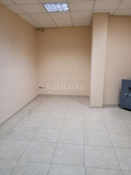 Foto 949a114e-9ff8-42f1-b1a9-35c7c981f1f5. Rent business premise in Centro Cáceres