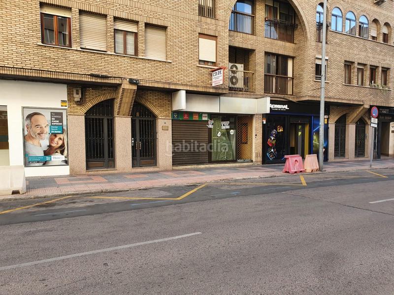 Foto f4676e94-bdbc-4021-bb15-af7eebf76677. Rent business premise in Centro Cáceres