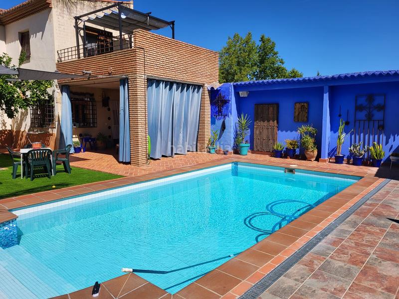 Foto f2ca12b9-aafa-4dcf-b74c-f82176f9369e. Casa a Casco Antiguo Cáceres