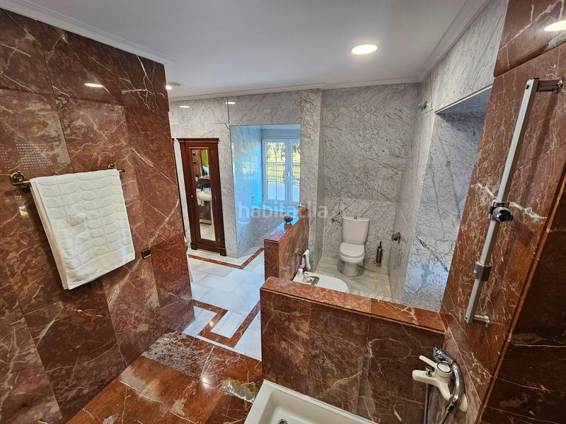 Foto f57a4829-d3f6-43ef-9d19-9a52c437a9b7. Chalet con riscaldamento parcheggio piscina terrazza in Cáceres