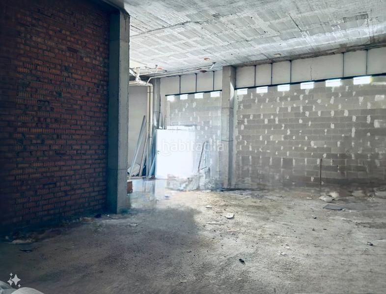 Foto 0b209395-6947-4dbc-8ae5-0aa861cf1737. Affitto locale commerciale in Centro Cáceres