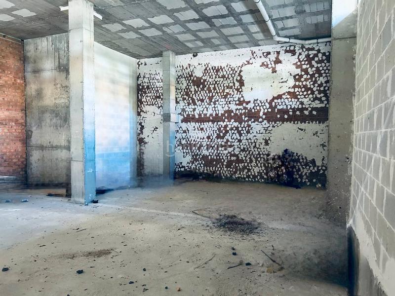 Foto da248fc3-a501-44c2-bb2e-7891e5714002. Location local commercial dans Centro Cáceres