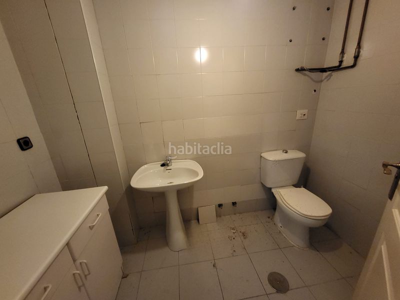 Foto a6348f8d-6cff-432d-bcd3-f1765aa10288. Local comercial a Centro Cáceres