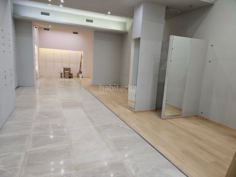 Foto adf48fe2-75f6-4769-a73f-203d2545279d. Lloguer local comercial a Centro Cáceres