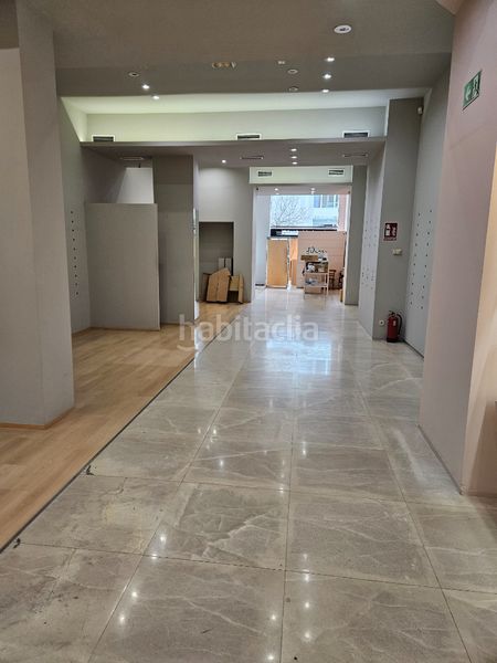 Foto fc71587f-6a23-48c2-a7a2-87e898d9c5fb. Lloguer local comercial a Centro Cáceres