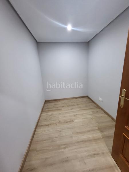 Foto 0c7c9e5e-63e5-4943-909e-8e4523ba5387. Location appartement dans calle de maluquer 3 dans Centro Cáceres