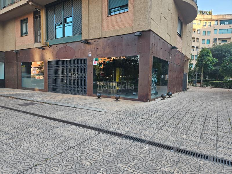 Foto 26a057c2-46d8-48e7-a5d8-23d50845abb0. Location local commercial dans Centro Cáceres