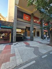 Aparcament cotxe  Avenida de españa. Plaza de garaje cerrada en av de españa.