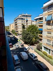 Appartement  Calle doctor fleming. Piso en el centro en venta
