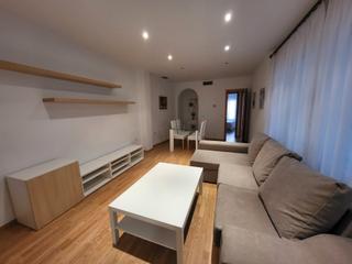 Lloguer Apartament  Calle donoso cortés. Apartamento de dos dormitorios muy centrico y reformado