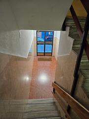 Location Appartement  Calle san juan de dios. Piso en el centro para alquilar.