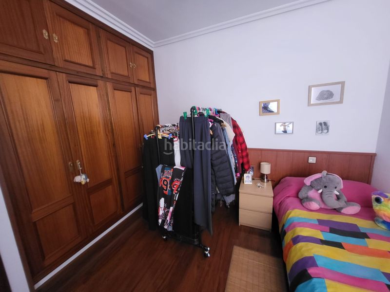 Foto 8d256d80-be64-42e4-a995-ccf5042ce604. Chalet  indepemdiente con parcela de 650m2 en Cáceres