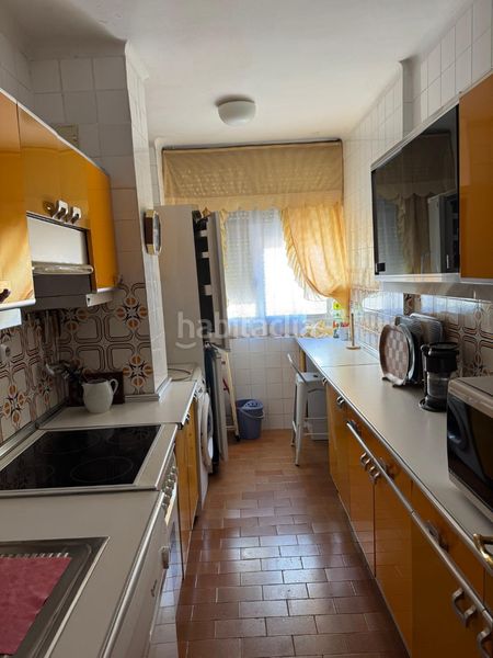 Foto f0f3a323-24ca-449b-8630-ce125b56be5b. Flat in Centro Cáceres