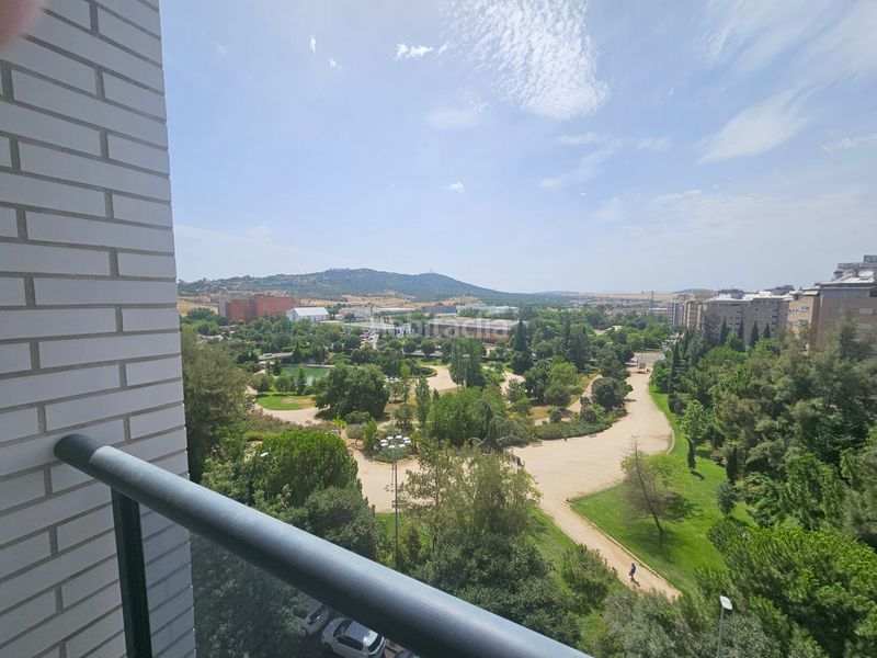 Foto 36a764c5-a9ab-4c3c-baf5-230b8065256a. Flat with heating parking pool in Centro Cáceres