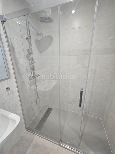Foto b8146fbf-fb57-431b-bec9-fa681ed06622. Flat with heating parking pool in Centro Cáceres