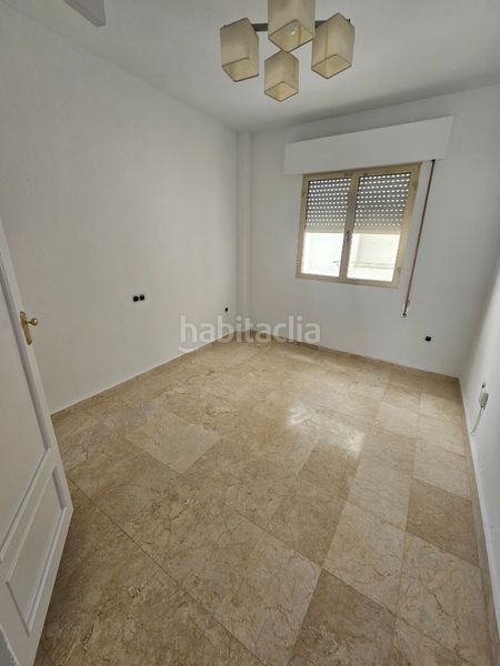 Foto 39ed9b3e-7619-4283-b4ec-ad67a7d41470. Rent flat in Centro Cáceres