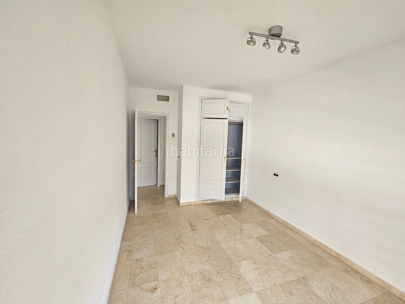 Foto f4e5b8ef-c50e-4eed-ad6f-f86c426cb222. Rent flat in Centro Cáceres